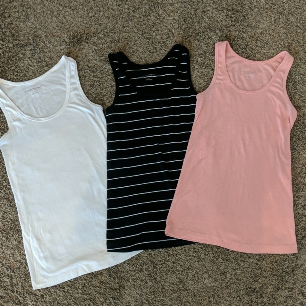 Liz Lange | maternity tank tops (3)